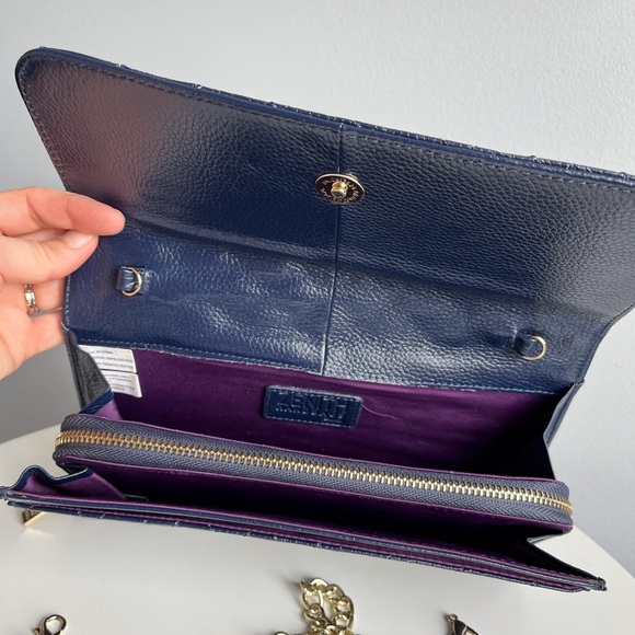 Zenith Navy Leather Quilted Purse - Picture 11 of 13